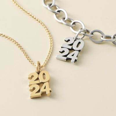 Year "2024" Charm James Avery