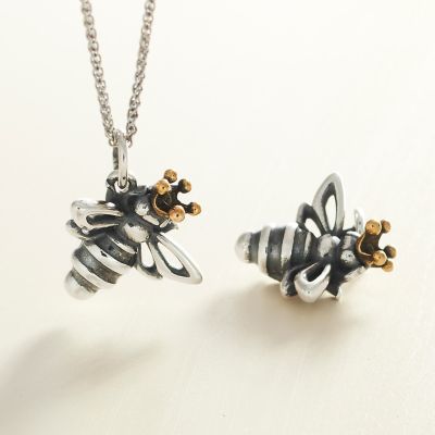 Queen Bee Charm James Avery