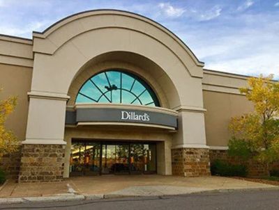 James Avery Jewelry Counter in Glenview