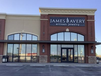 James Avery Jewelry Store in San Antonio, TX - Woodlake Crossing