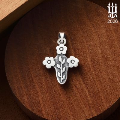 Dede's Cross Pendant